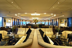 Observation Lounge and Bar